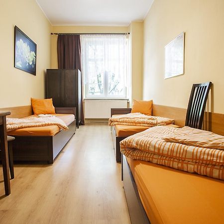 Bed and Breakfast Momotown Privates Краків Екстер'єр фото